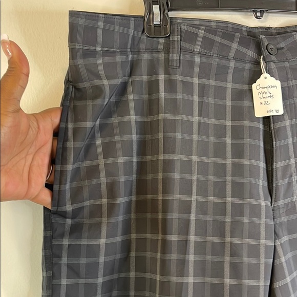 Champion Black and Gray Plaid Flat Front Shorts 40W - Picture 3 of 5